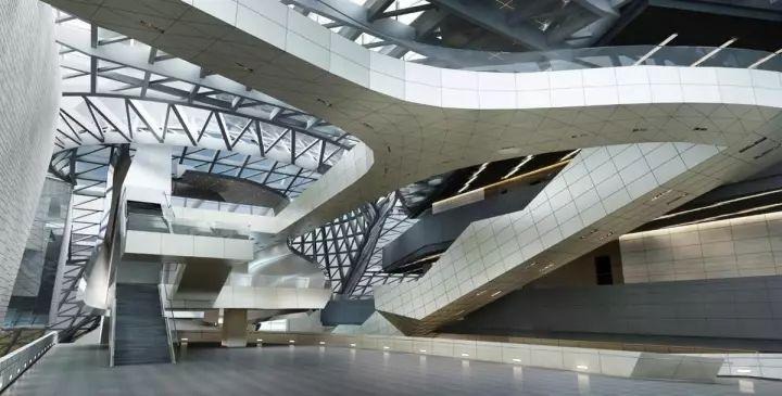 Shenzhen Museum of Contemporary Art and Urban Planning (MOCAPE) Guide: Exhibitions, Location & Tips