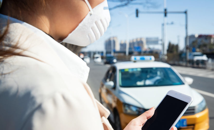 中国网约车行业：从快速崛起到规范发展的进阶之路