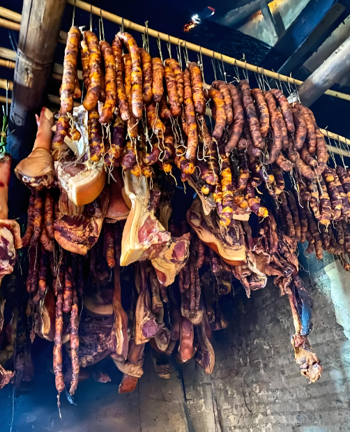 唇齿留香的千年风味——中国腊肉的文化与传承-Dgcity-Discover Great Chinese City