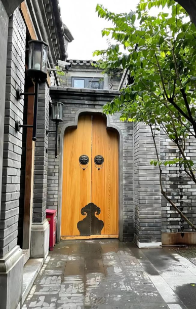 Beyond the Alleys: Uncover the Living Secrets of Beijing’s Siheyuan