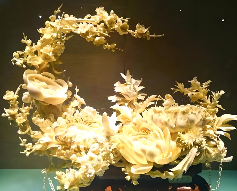 牙刻玲珑藏宫韵：北京牙雕的千年传承与匠心坚守-Dgcity-Discover Great Chinese City