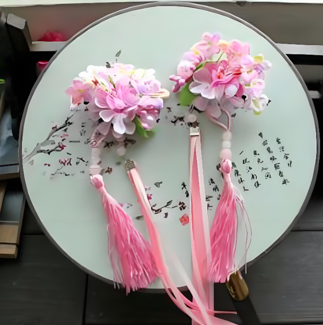 绢上生花藏宫韵：北京绢花的千年匠心与非遗传承-Dgcity-Discover Great Chinese City