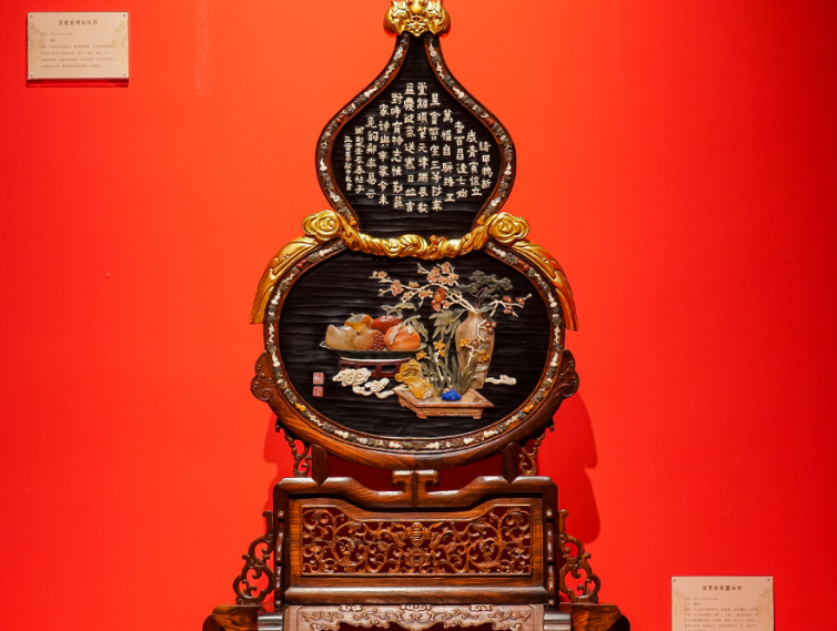 金漆嵌韵承宫仪：北京金漆镶嵌髹饰技艺的非遗匠心与皇家风华