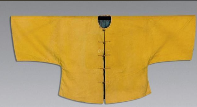 Yellow Mandarin Jacket: A Guide to Qing Dynasty Imperial Robes in Beijing-Dgcity-Discover Great Chinese City