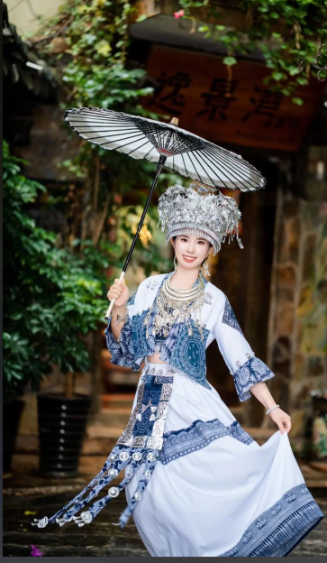Miao Costumes: Silver Artistry and Embroidery Totems in Beijing