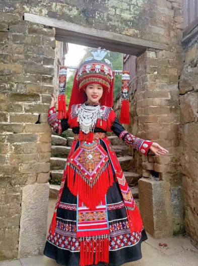 瑶绣织图腾 银饰缀山魂——瑶族服饰体验全攻略-Dgcity-Discover Great Chinese City