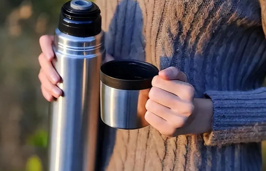 The Wisdom Behind Chinese Home Habits in #BecomingChinese