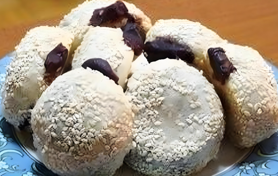 The Guide to Beijing Hama Tumi: Sweet Bean Paste Pancake with a “Frog-Mouth” Crack