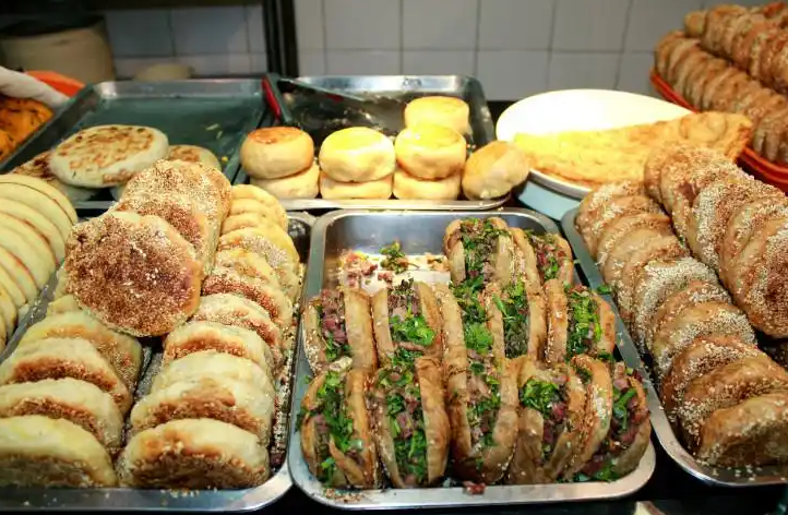 Beijing Niujie Guide: A Halal Food Sacred Land with Millennium Charm