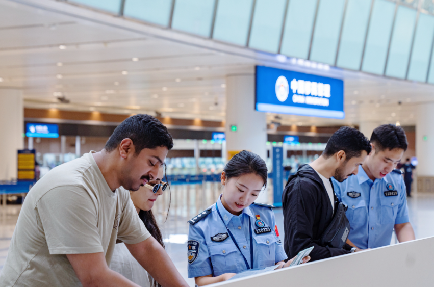 2026 China Entry Tourism Guide: Visa Application, Visa-Free Policies and Stay Regulations