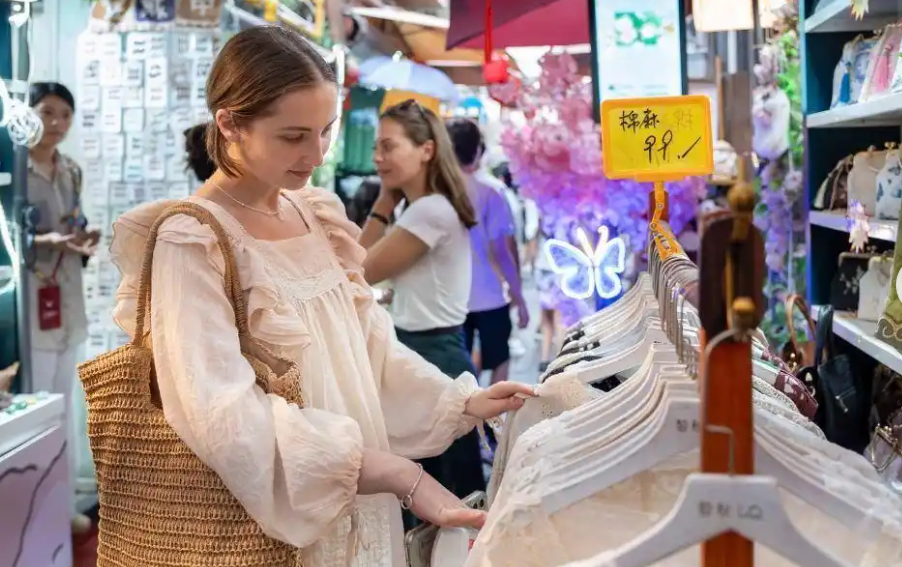 2025 Foreign Investment Access Negative List (Popular Interpretation) – What Industries Can Foreigners Do, Need Approval, or Are Forbidden to Do in China?