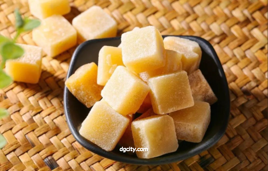 Shanghai Pear Syrup Candy – A Bite of Intangible Cultural Heritage, Unlock Old Shanghai Memories-Dgcity-Discover Great Chinese City