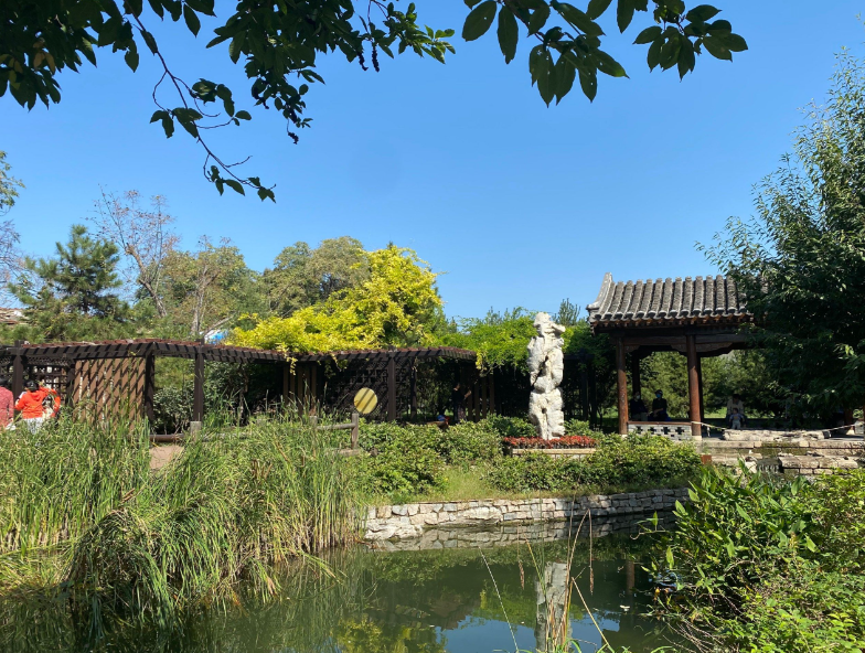 A Hidden Jiangnan in the Heart of Qianmen: A In-Depth Travel Guide to Beijing Sanlihe Park-Dgcity-Discover Great Chinese City