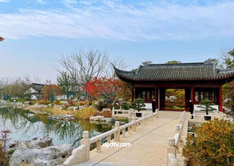 Pavilions with Charm, Lights with Fragrance: Exclusive Guide to Shanghai Shen Garden for Foreign Tourists-Dgcity-Discover Great Chinese City