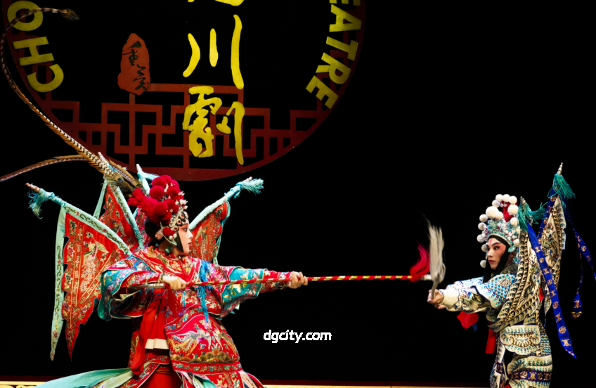巴渝戏韵传千年，重庆川剧：藏在山水间的非遗戏曲瑰宝-Travel China - 旅行中国