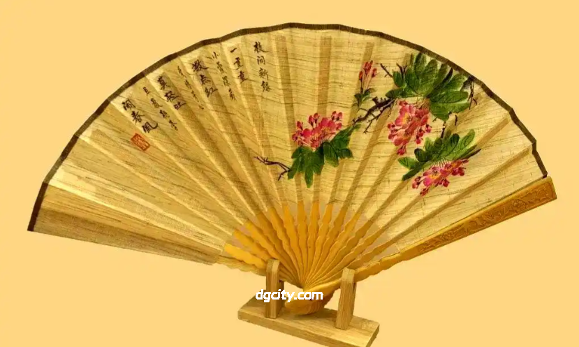 匠心筑雅扇，寸竹藏非遗——荣昌折扇制作技艺全指南-Travel China - 旅行中国