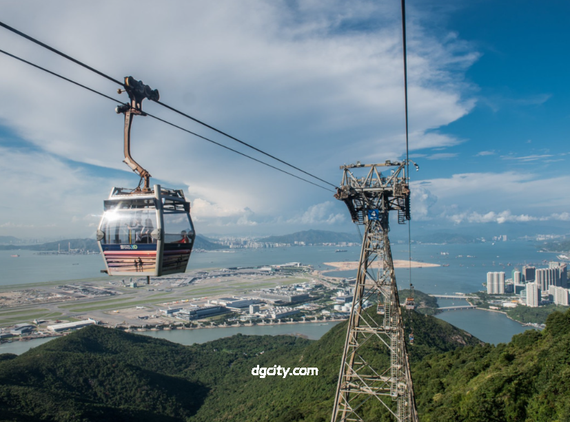 Walking in the Clouds: A Comprehensive Guide to Ngong Ping 360 Cable Car