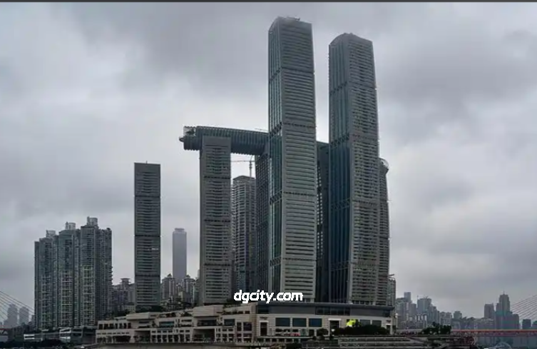 Chongqing Chaotianmen Pier: A Journey Through Millennium History and River-City Charm