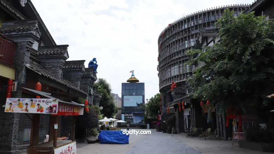 Thousand-Year Hakka Charm, A Town Hides Homesickness - A In-Depth Visit to Luodai Ancient Town-Travel China - 旅行中国