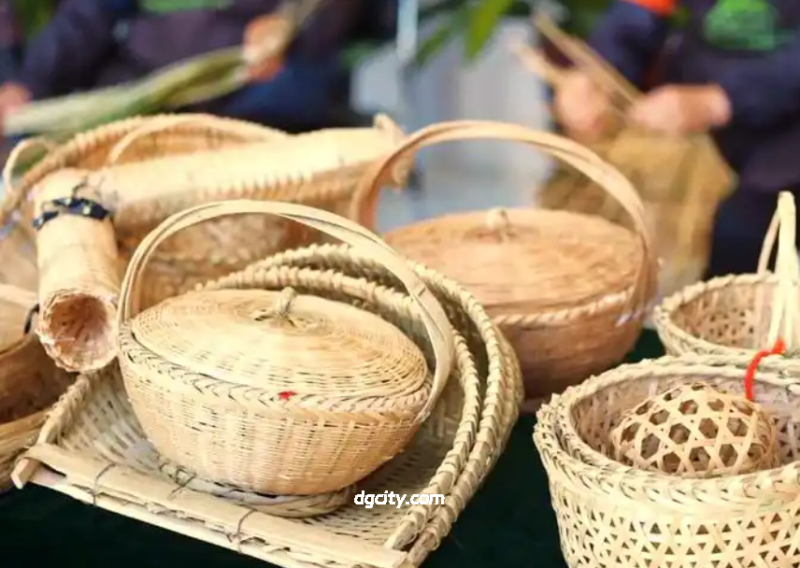 Art of bamboo weaving in Sichuan-Travel China - 旅行中国