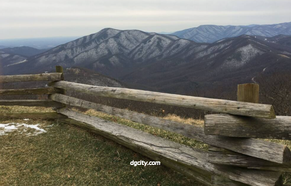 Explore Western Hills Kunming: Scenic Mountain Retreat with Panoramic Views