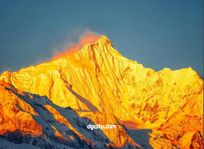 Witness Meili Snow Mountain: Sacred ‘Prince of Snow Mountains’ Sunrise-Travel China - 旅行中国