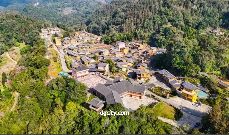 Discover Wenshan Villages: Border Ethnic Diversity & Festival Traditions